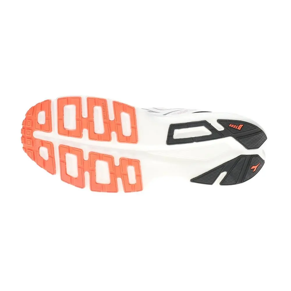 Diadora shoes - diadora Frequenza Running - Frequenza Running - 180249-C8990 - White 8