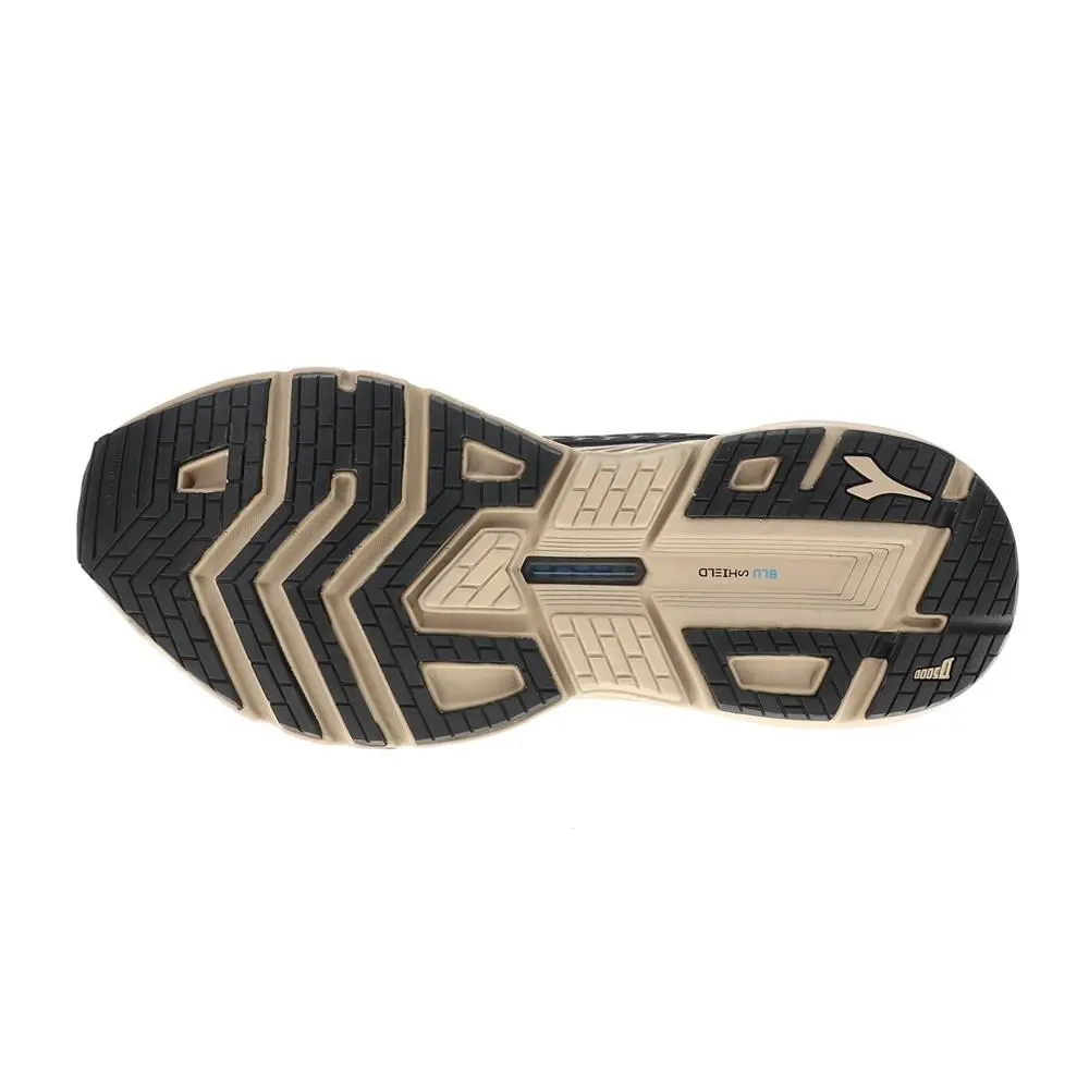 Diadora shoes - diadora Mythos Blushield Volo 3 Hip Running - 179089-D0481 - Black 3