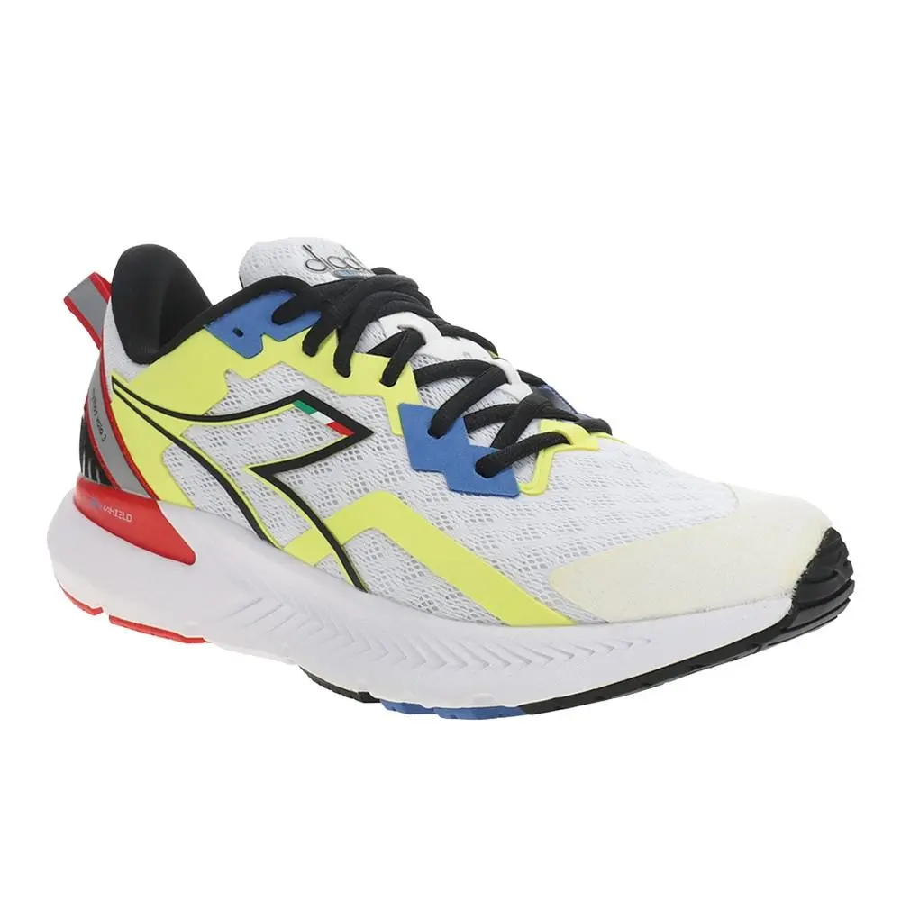 Diadora shoes - diadora Mythos Blushield Volo 3 Running - 179090-C0008 - White 0