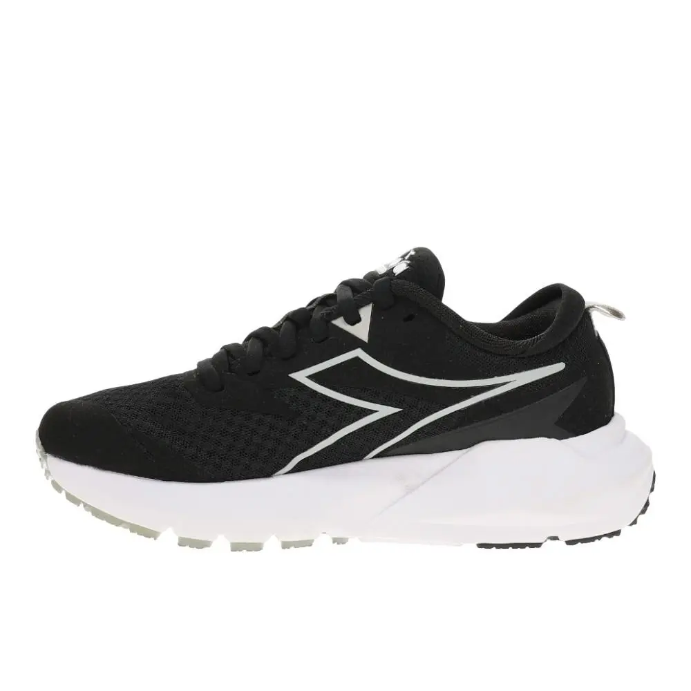 Diadora shoes - diadora Mythos Blushield Vigore 3 Running - 180679-C7406 - Black 1