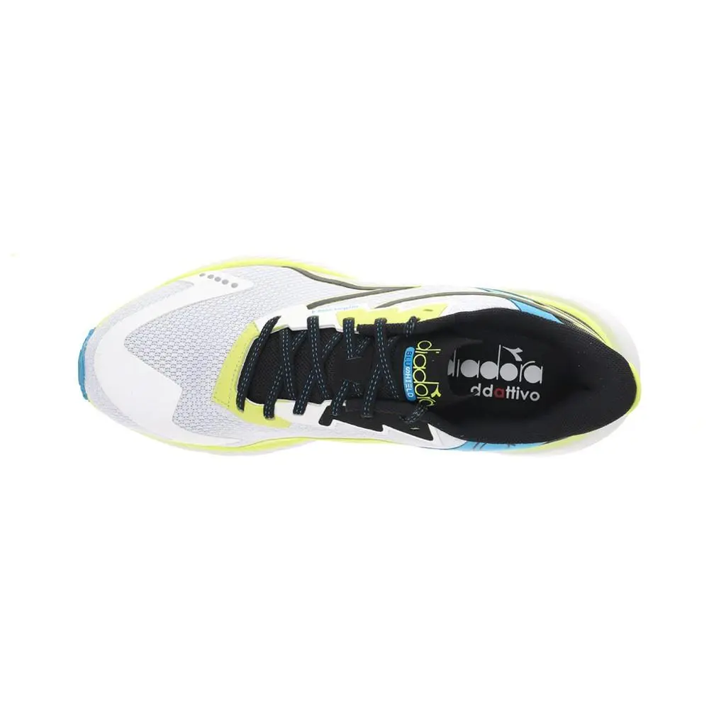 Diadora shoes - diadora Mythos Blushield Volo 4 Running - 180253-D0619 - White 2