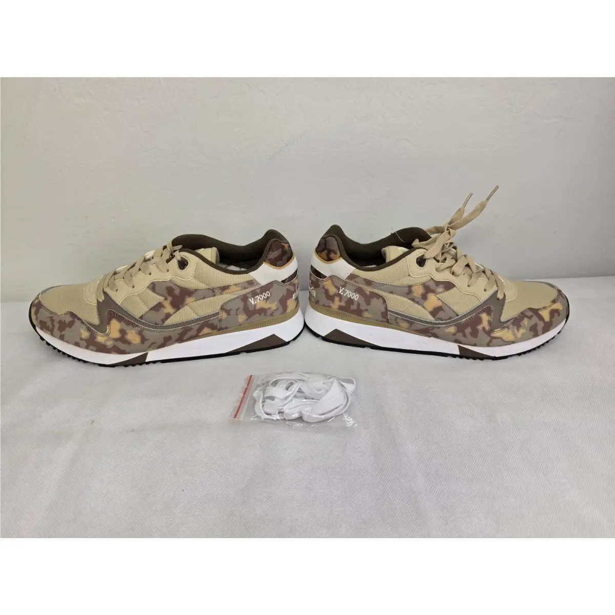 Diadora V7000 Shoes Sneakers Camo Beige Mojave Desert Men`s Sz 13