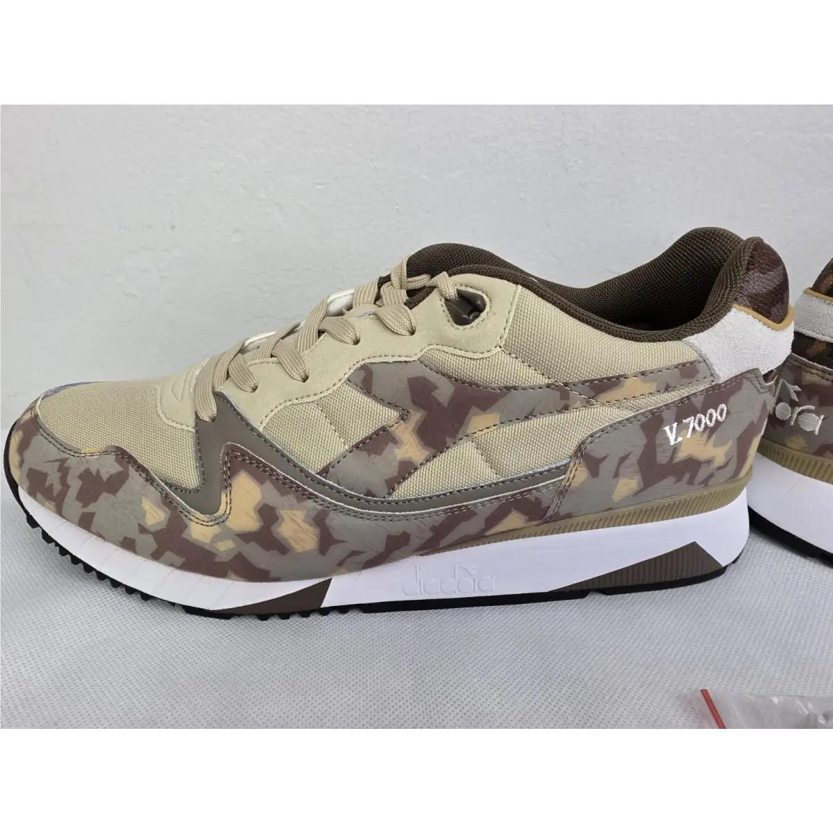 Diadora shoes - Diadora V7000 - Camo Beige 4