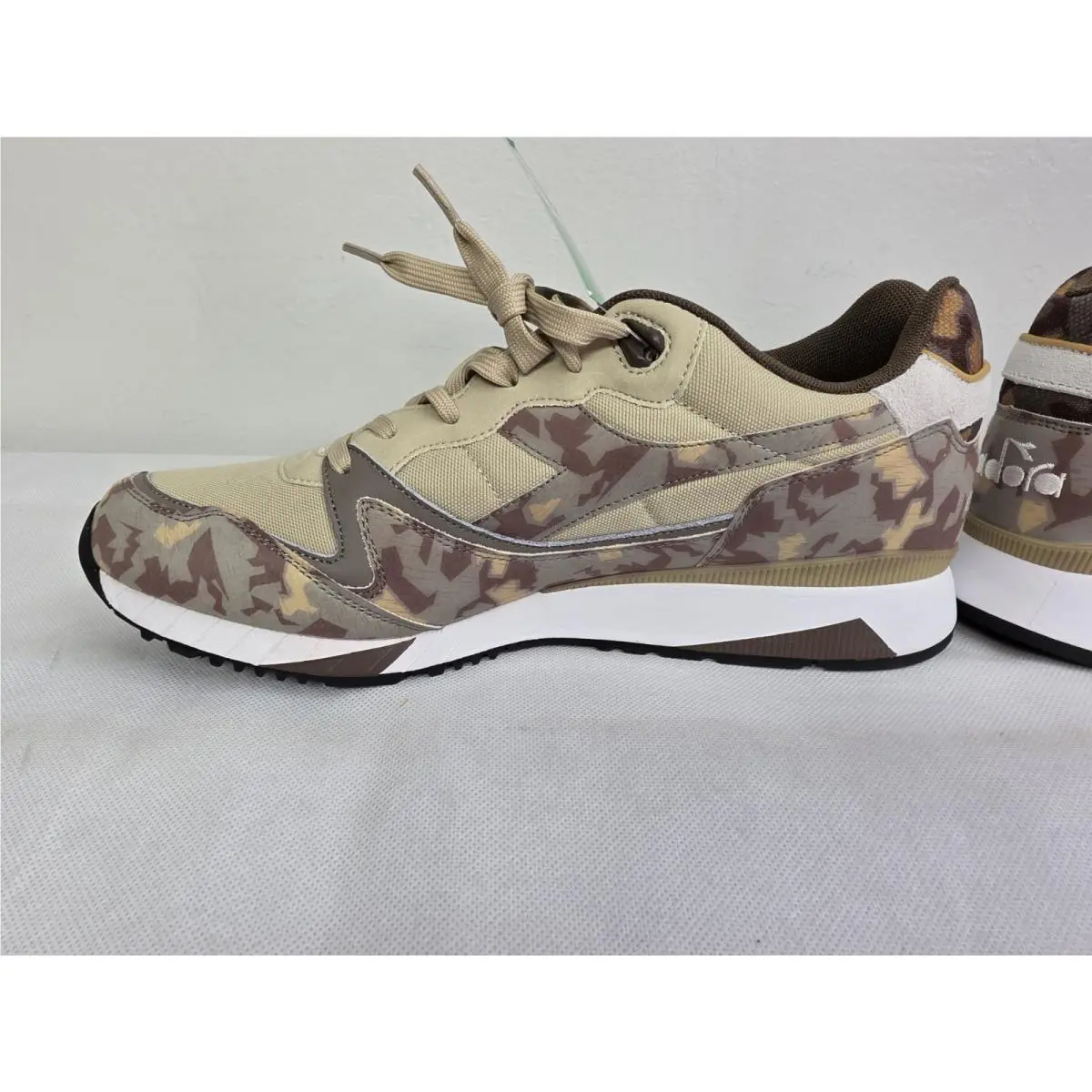 Diadora shoes - Diadora V7000 - Camo Beige 7