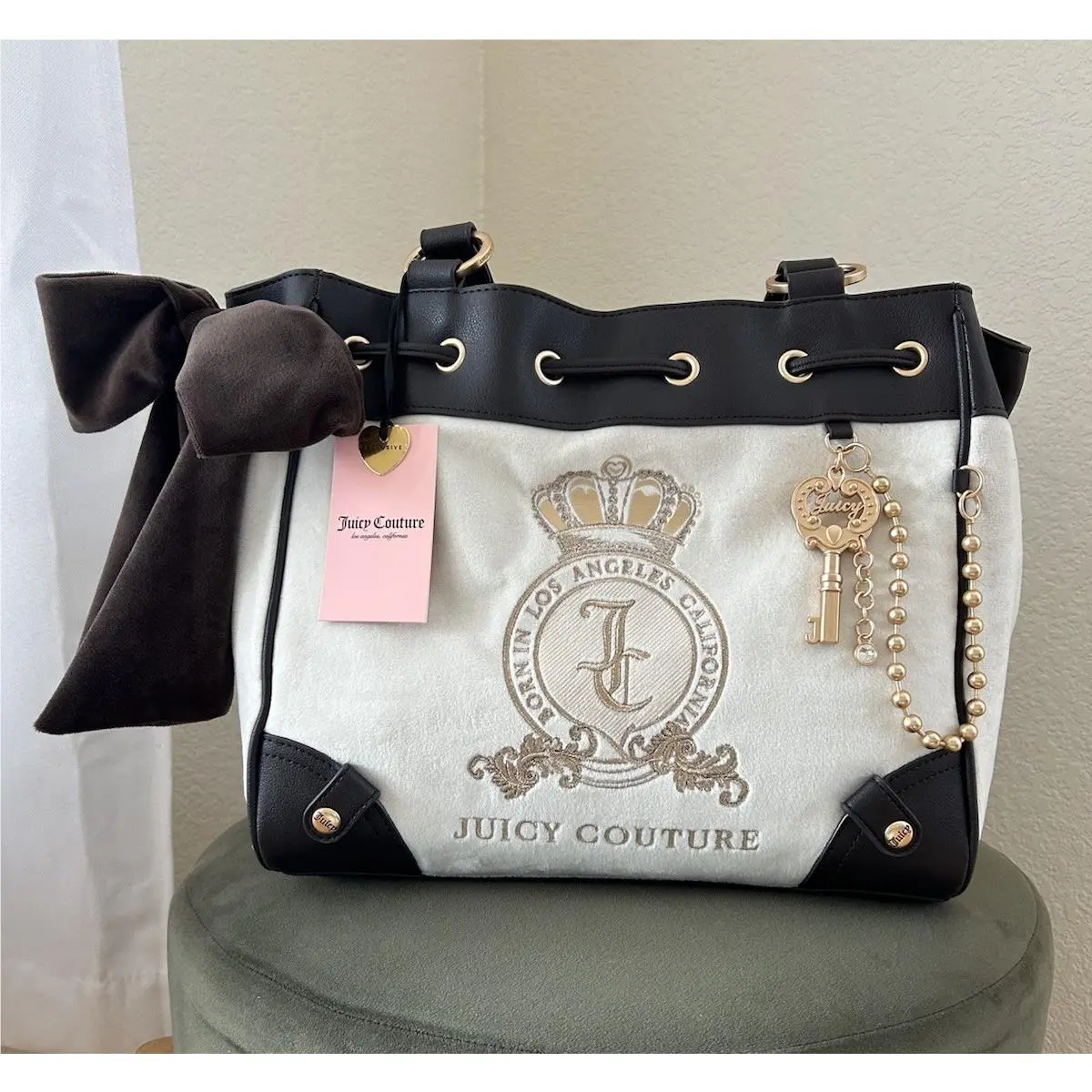 Viral  Classic Juicy Lover Tote Daydreamer Bag Key Crystal by Juicy Couture