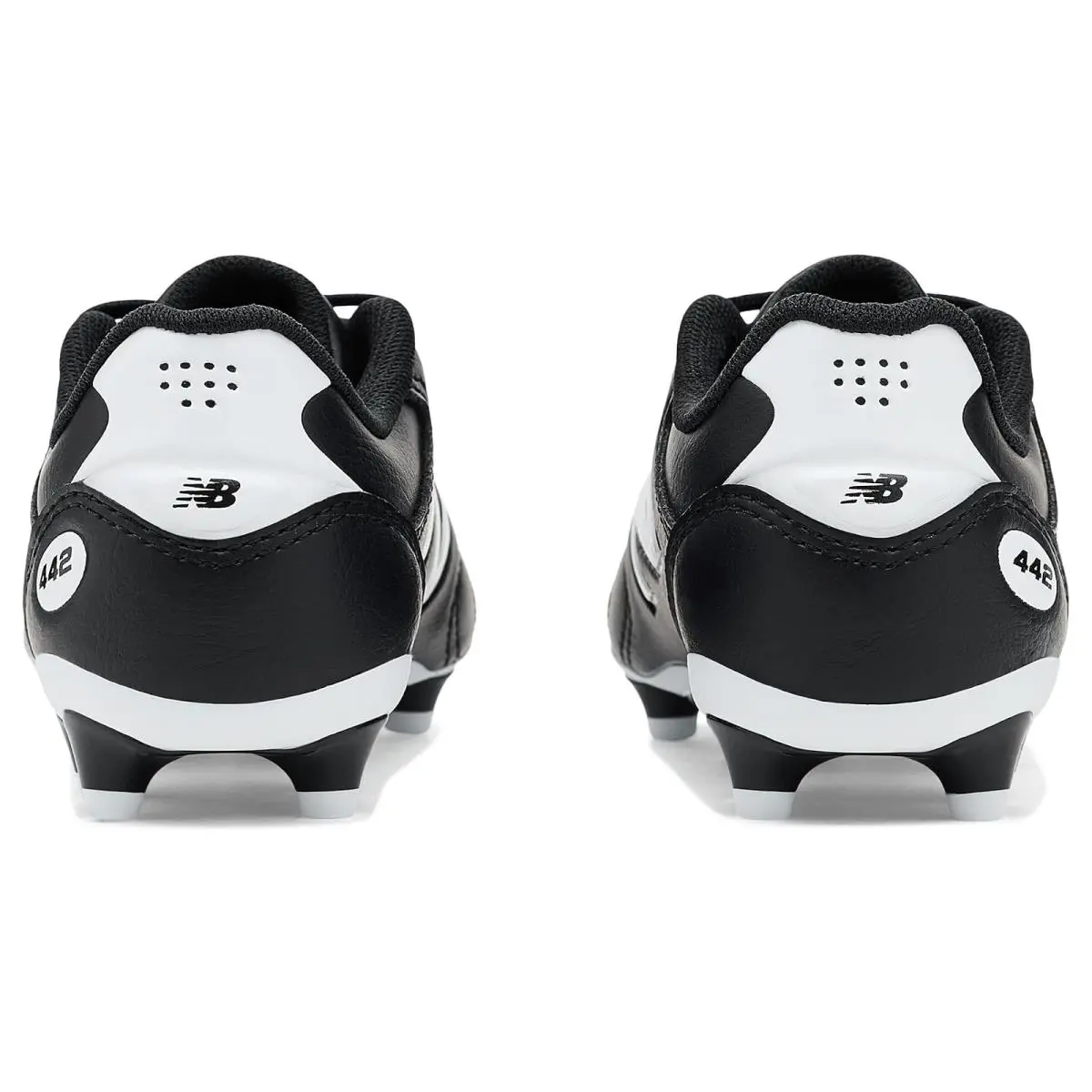 New Balance shoes - Black/White 5