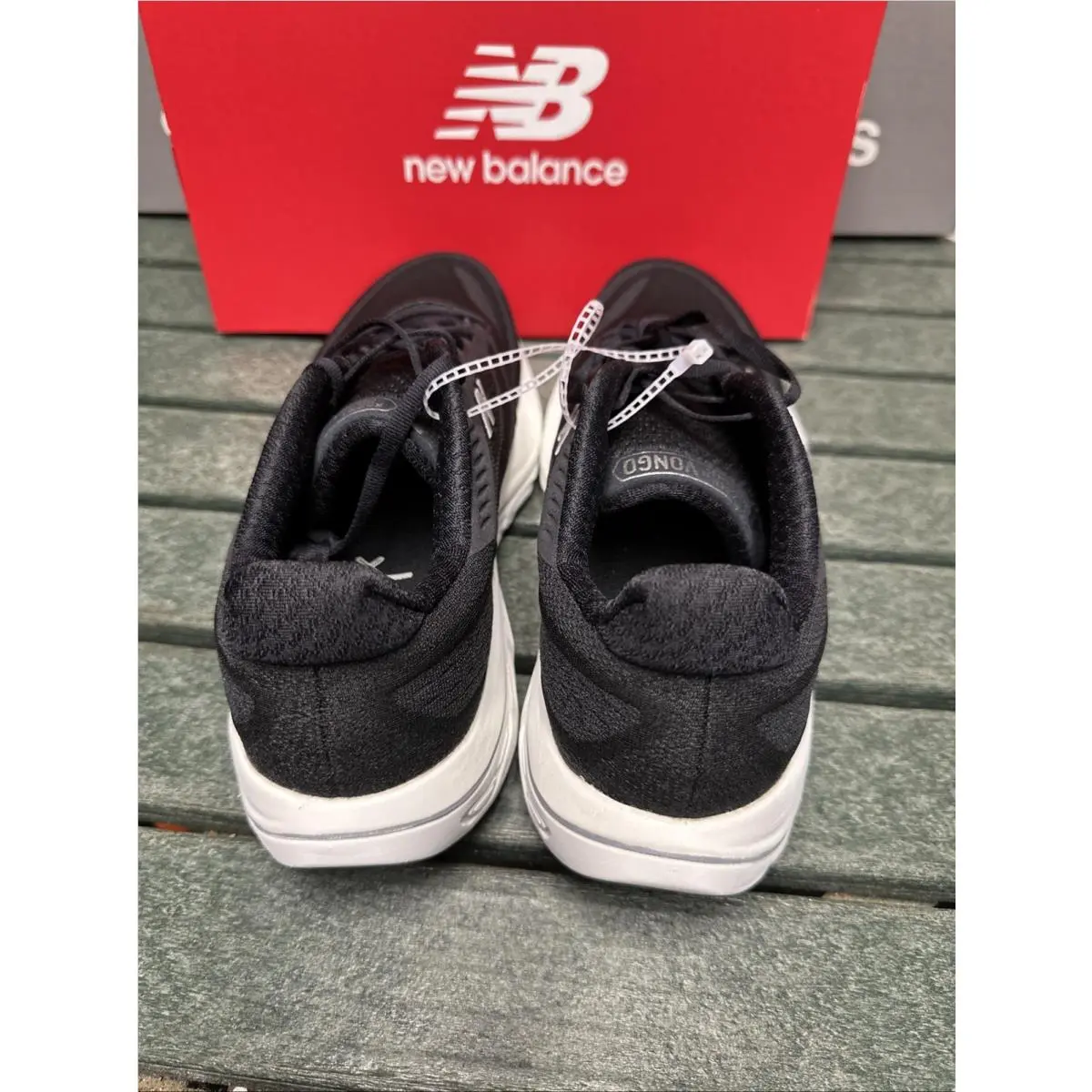 New Balance shoes - New Balance Fresh Foam Vongo - MVNGOLK6 - Black 2