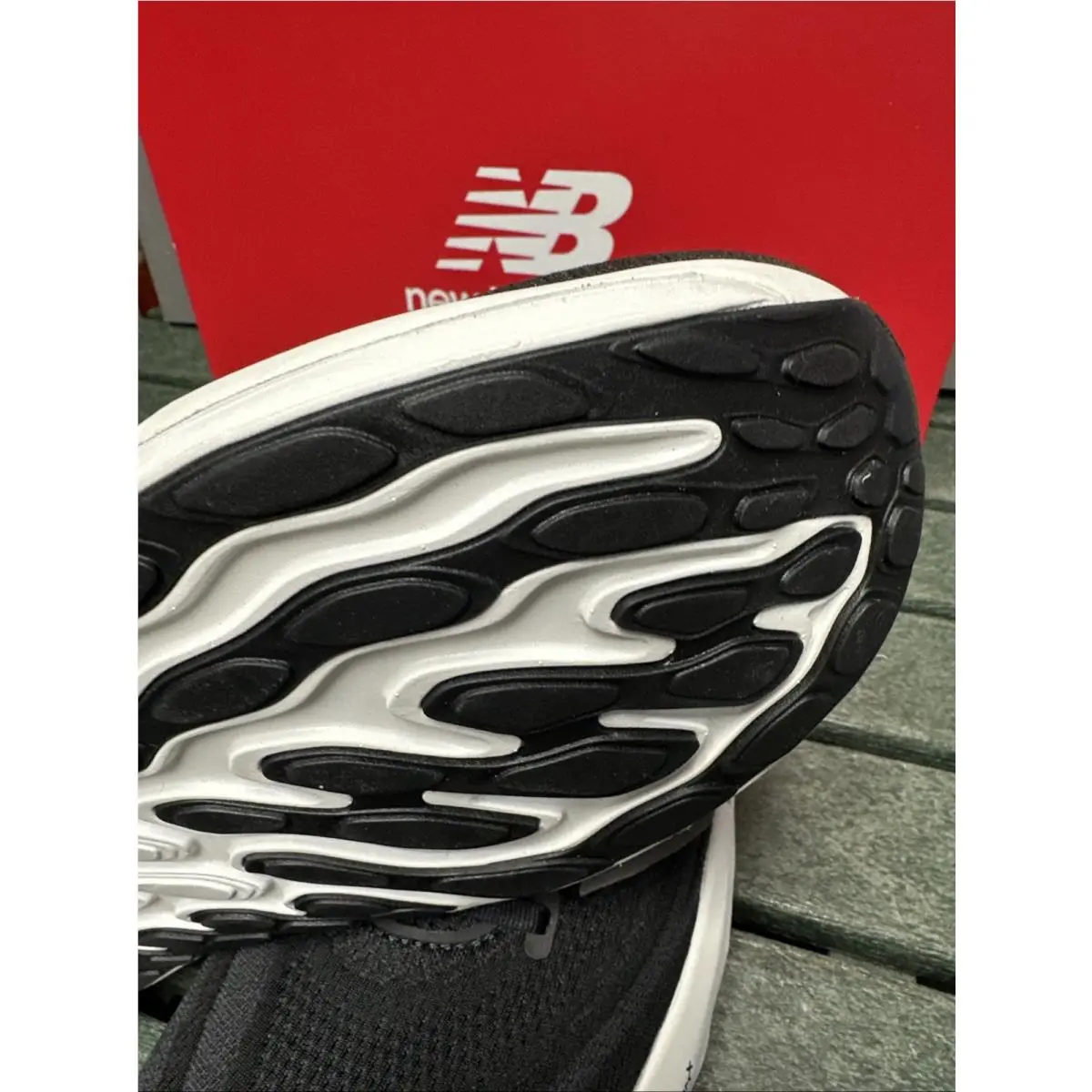 New Balance shoes - New Balance Fresh Foam Vongo - MVNGOLK6 - Black 20