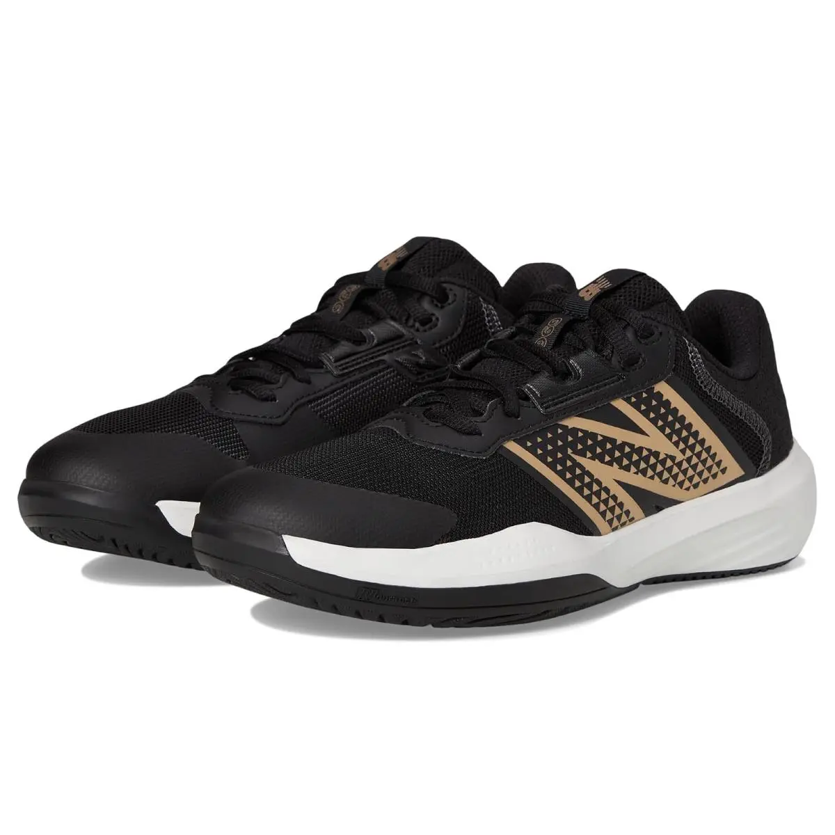 New Balance shoes - Black/White 6