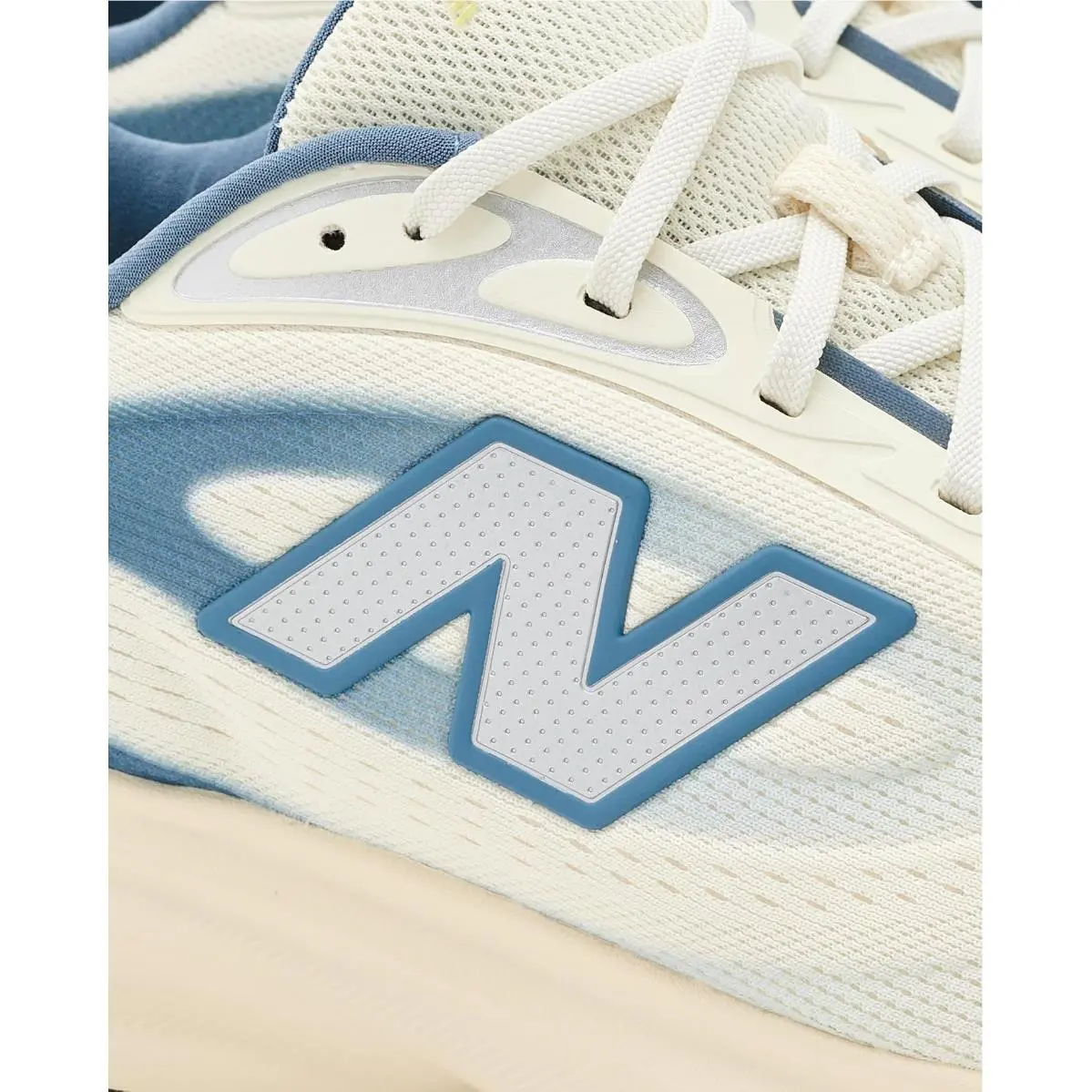 New Balance shoes - Angora/Fennel Seed 4