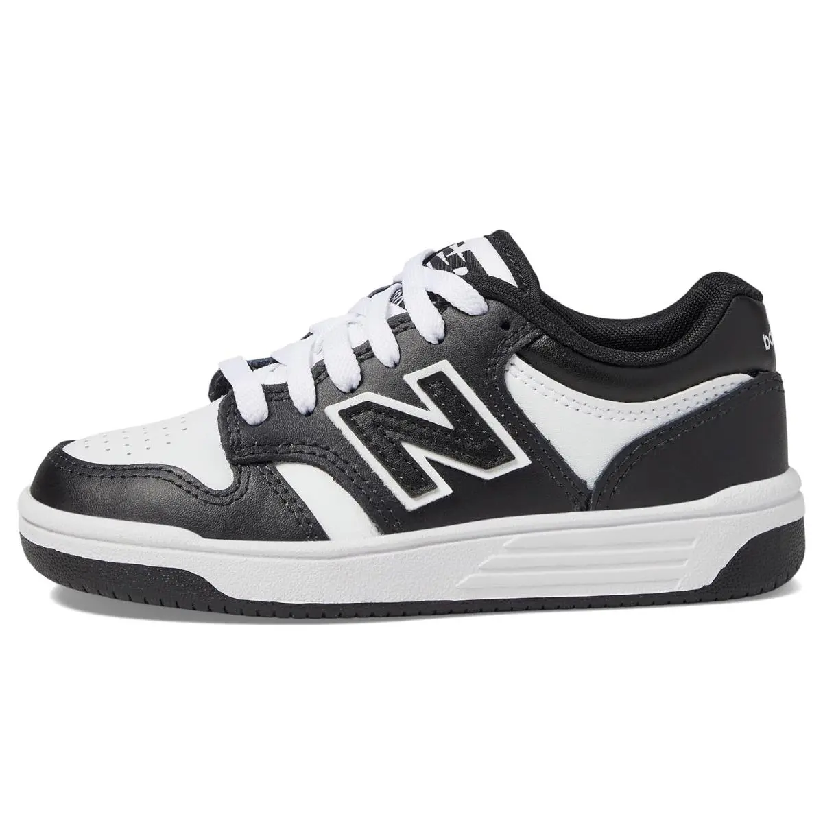 New Balance shoes - Black/White 8