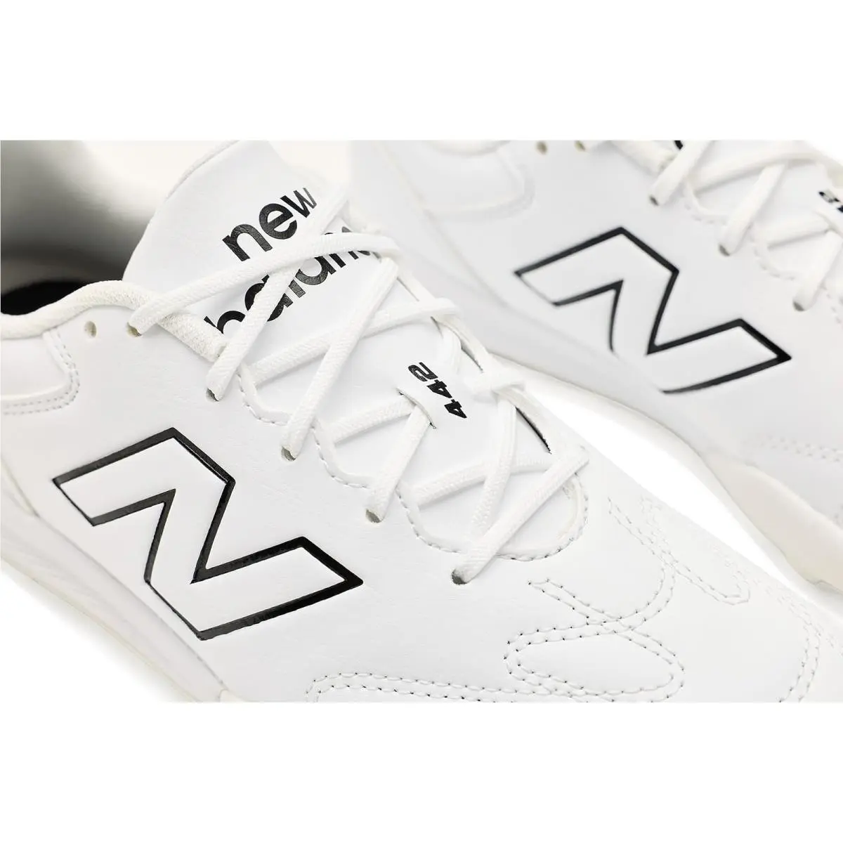 New Balance shoes - Black/White 18