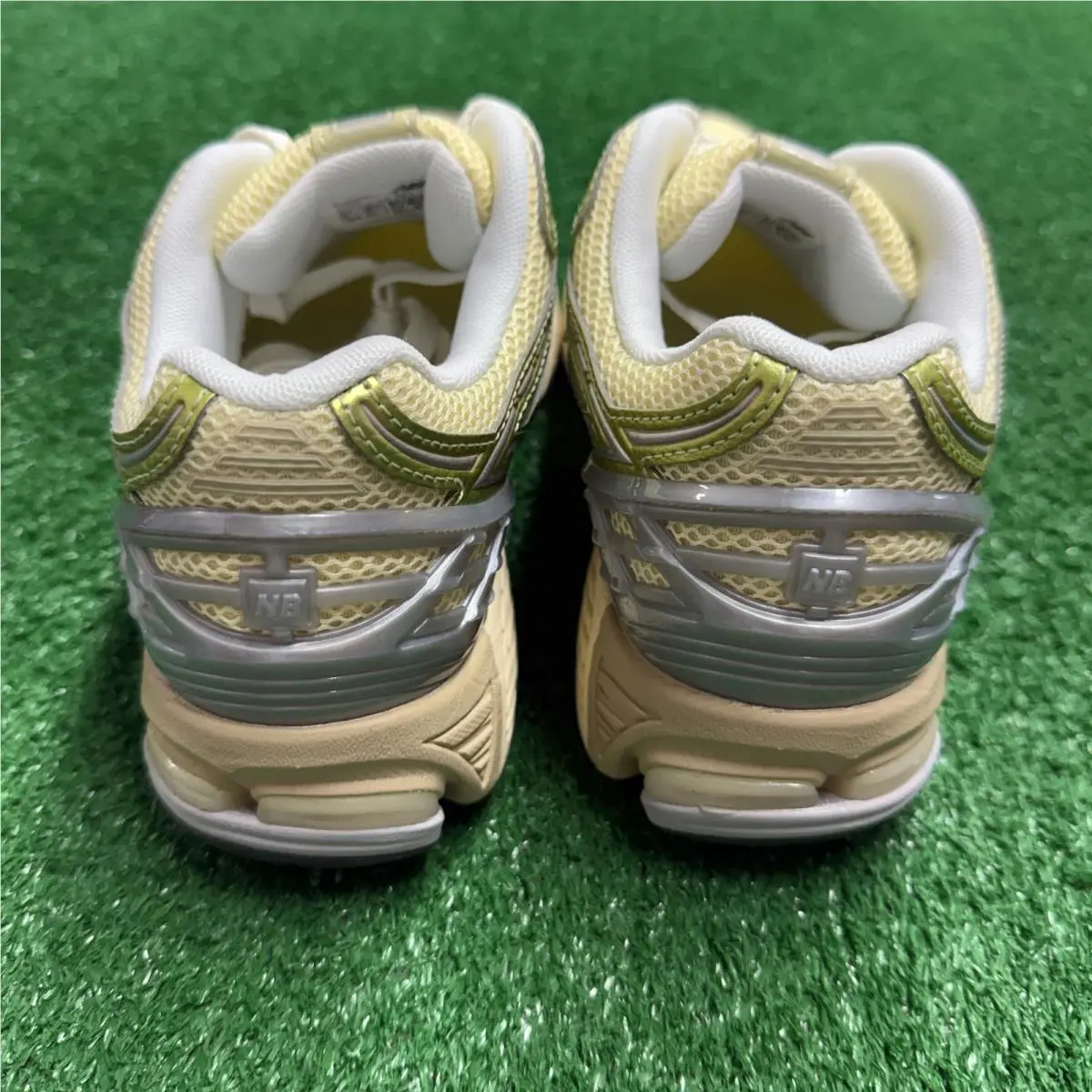 New Balance shoes - 1906R Yellow Parchment - Yellow Parchment - U1906RND - Yellow 9