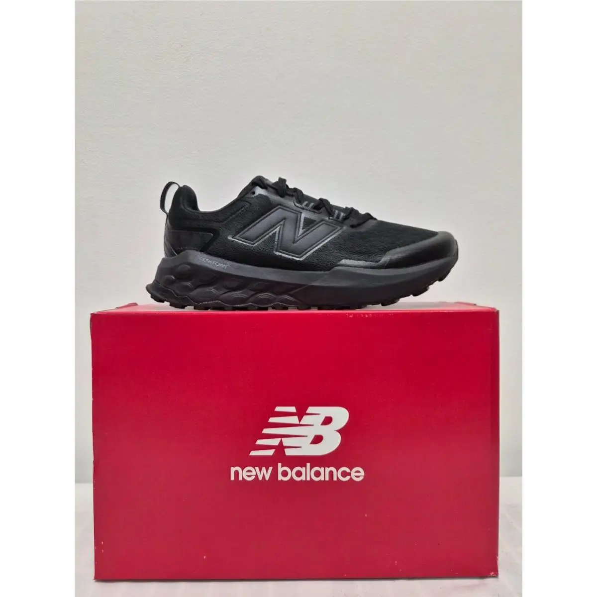 New Balance shoes - New Balance Fresh Foam - Fresh Foam - MTGAROK2 - Black 3