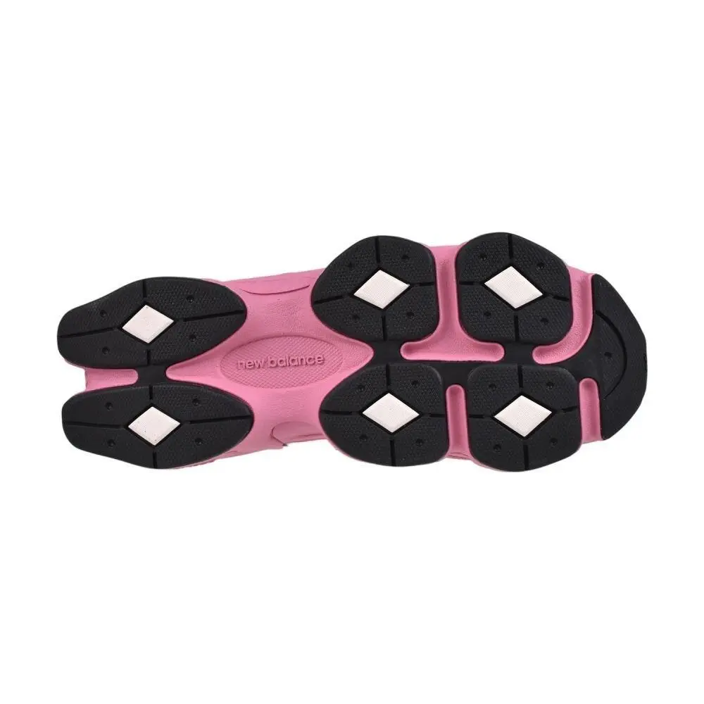 New Balance shoes - Pink/Pink 4