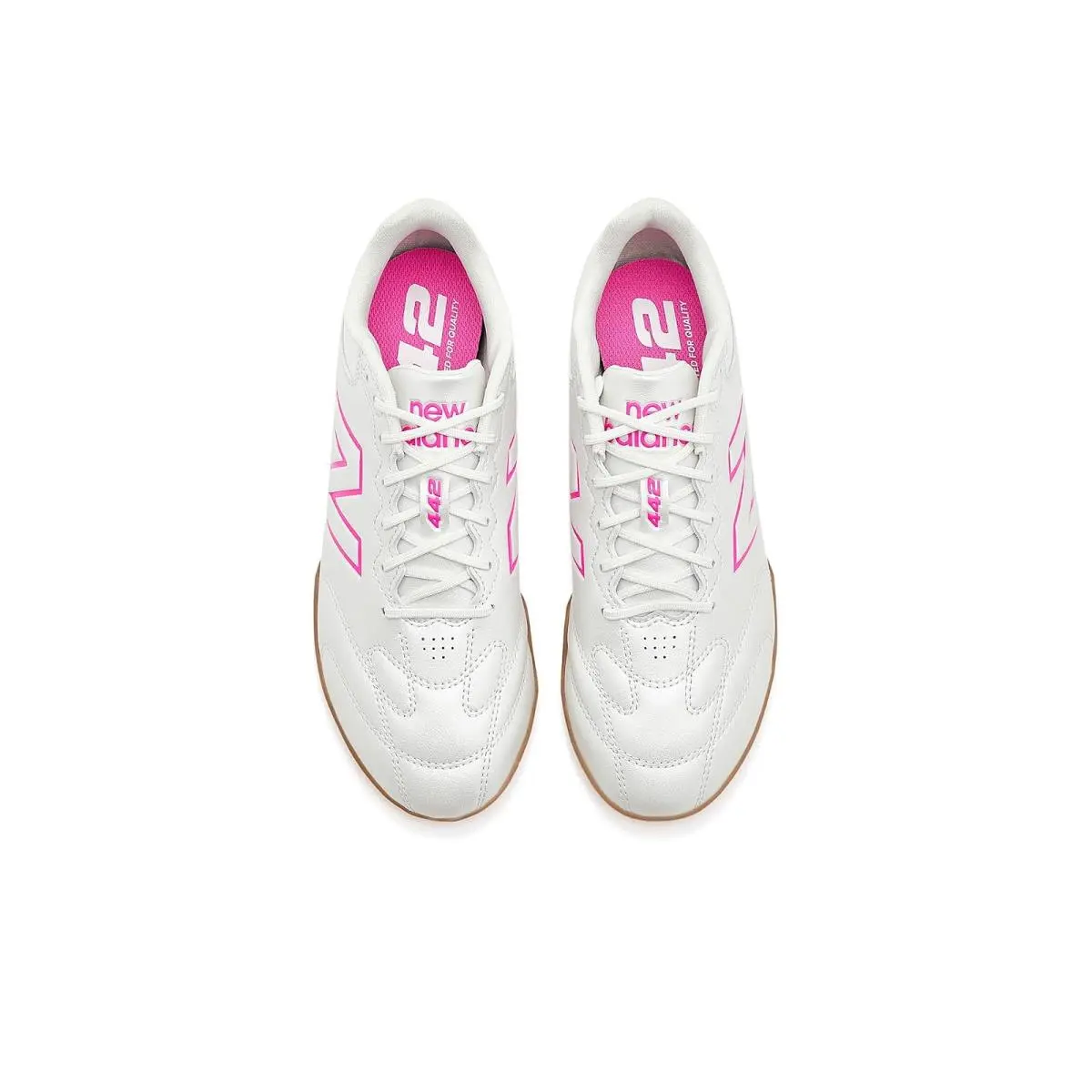 New Balance shoes - Black/NB White 21