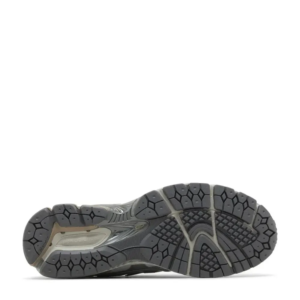 New Balance shoes - New Balance 1906U Grey Olivine - M1906NB - Grey 2