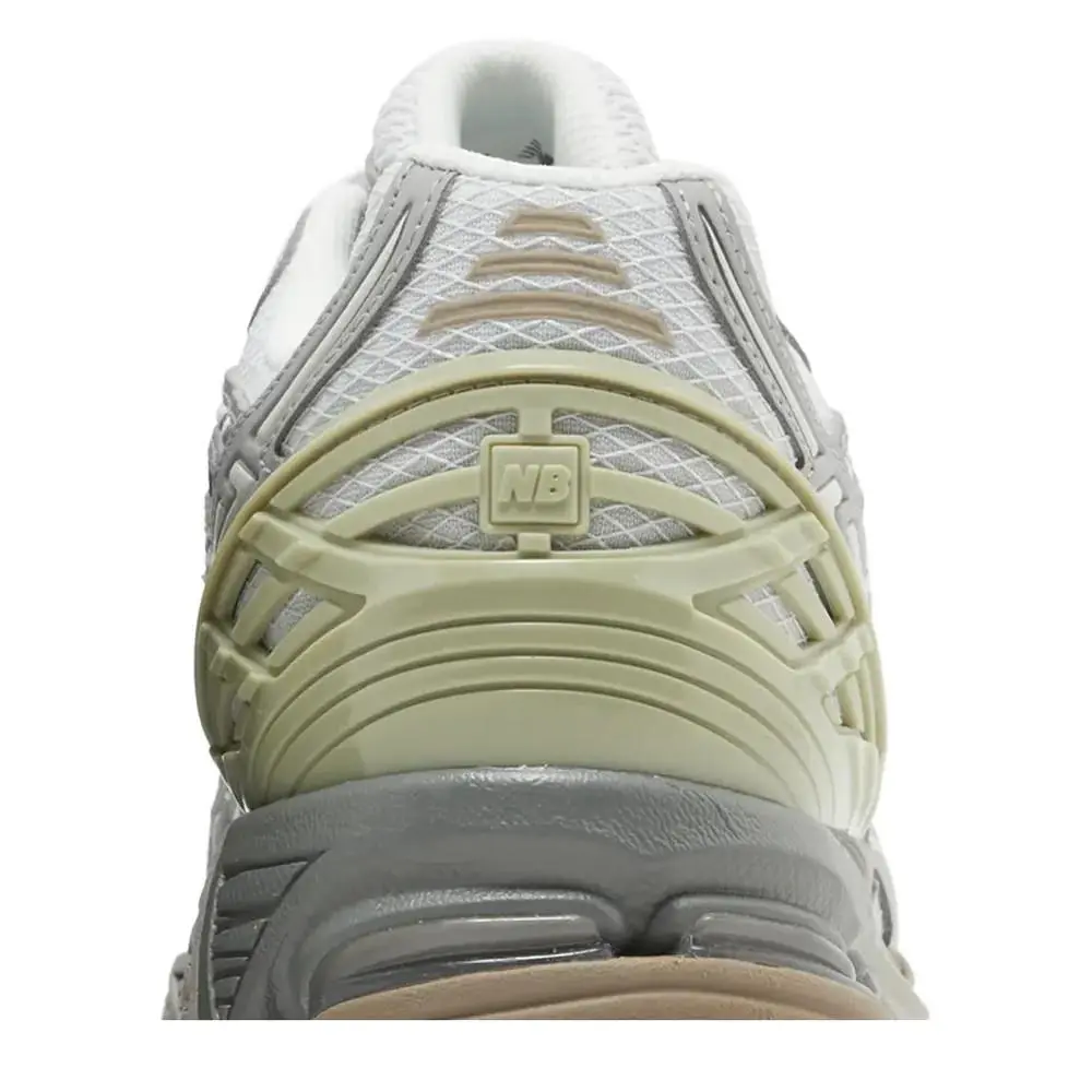New Balance shoes - New Balance 1906U Grey Olivine - M1906NB - Grey 5