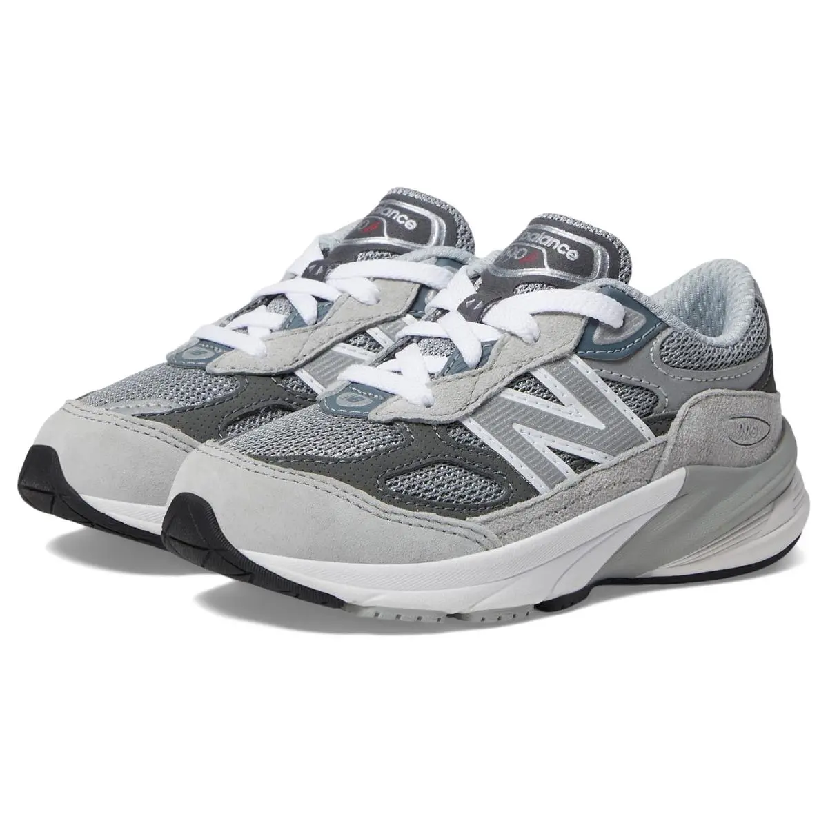 New Balance shoes - Black/Silver 23