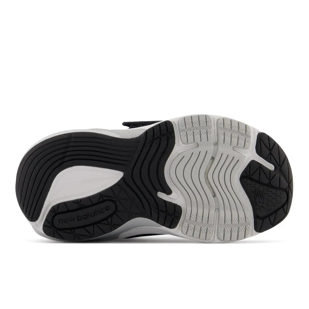 New Balance shoes - Black/Silver 31