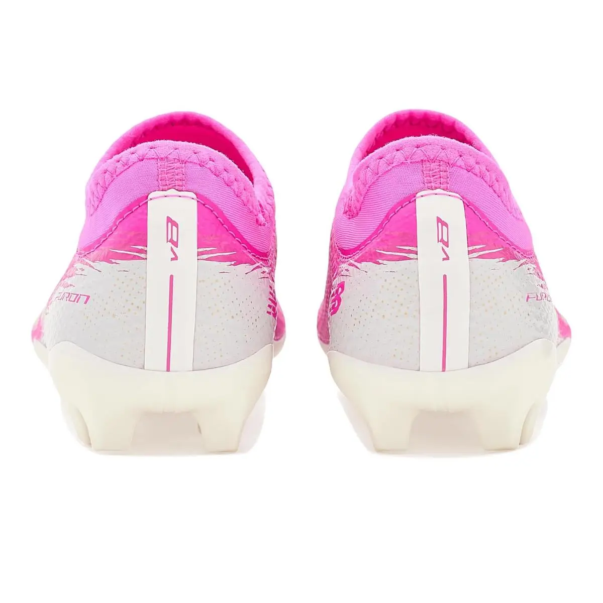 New Balance shoes - Pink Heat/Sea Salt 12