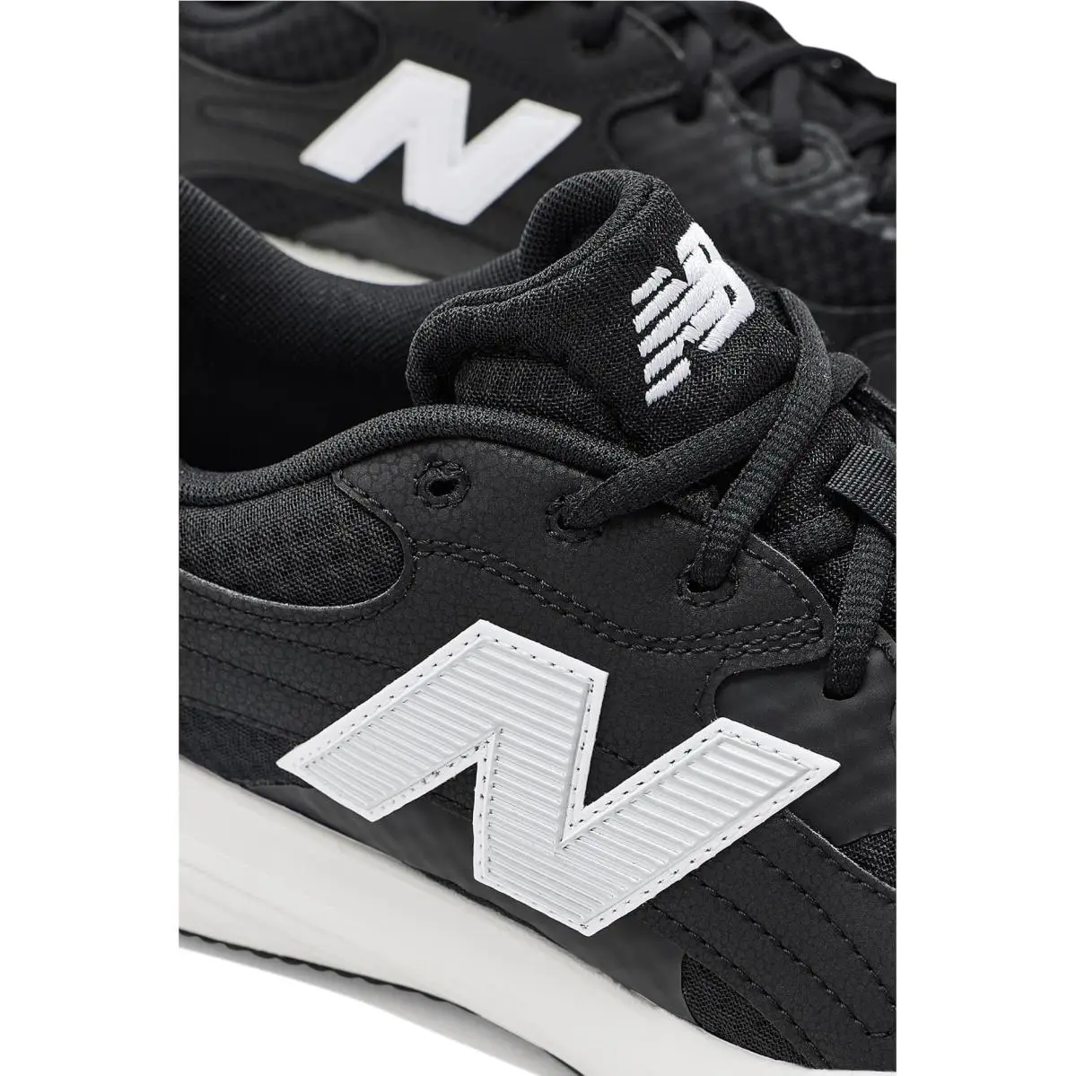 New Balance shoes - Black/Nb 103 White 4