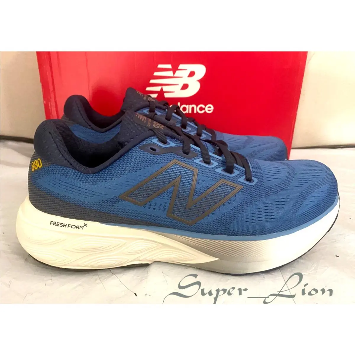 Balance Men`s Fresh Foam X 880 V15 Trail Running Shoes - Size 9.5 - Blue