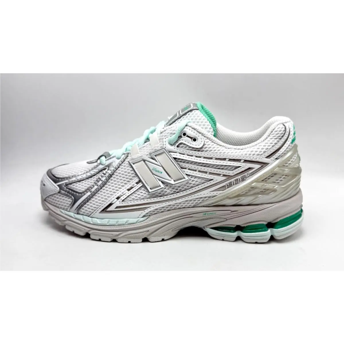 New Balance shoes - New Balance U1906R - U19061HV - White 1