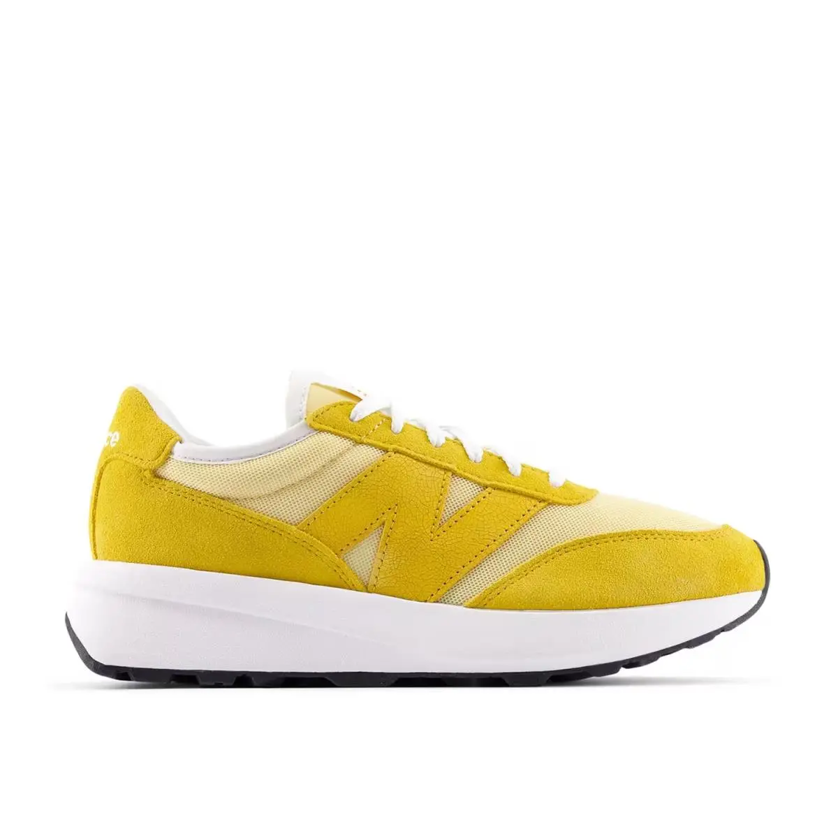 New Balance shoes - Yellow 8