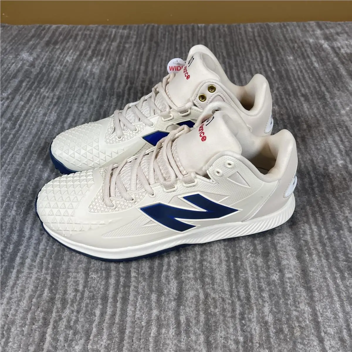 New Balance shoes - New Balance FuelCell Ohtani 1 Trainer - TSHOAC1 - Beige 1