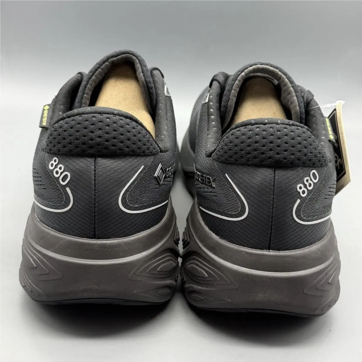 New Balance shoes - New Balance Fresh Foam X 880v15 GORE-TEX - M880GB15 - Black (UPC: 0198686397047) 2