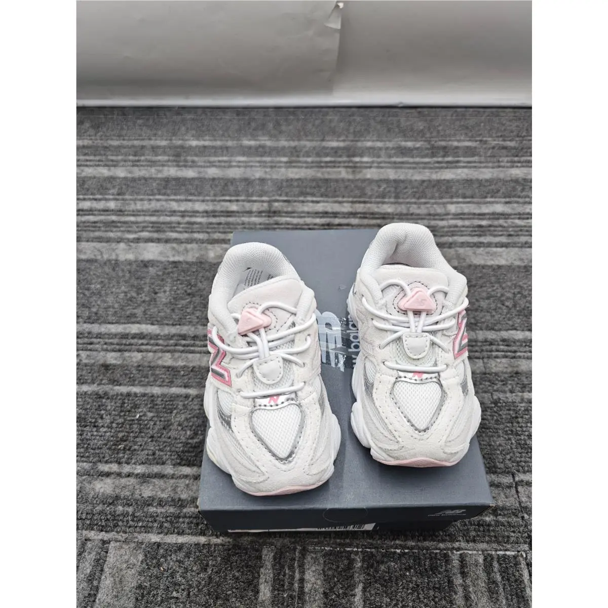 New Balance shoes - New Balance 9060 - I906012G - Pink (UPC: 199062596412) 0