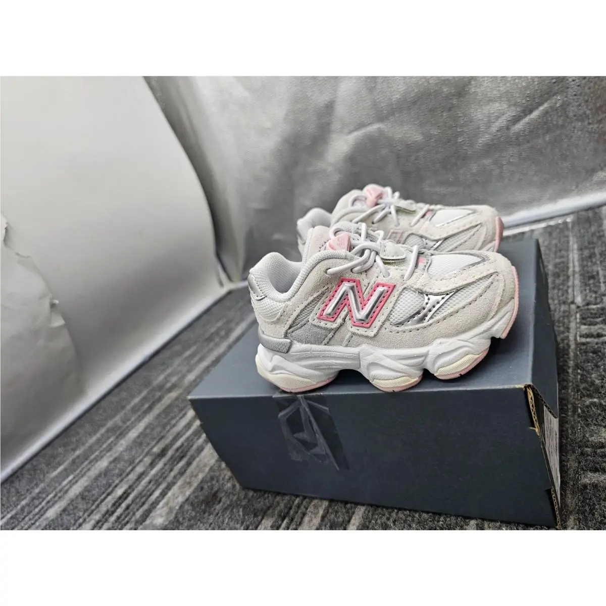 New Balance shoes - New Balance 9060 - I906012G - Pink (UPC: 199062596412) 1