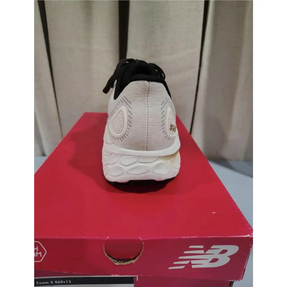 New Balance shoes - New Balance 860 - W860U13 - White 2