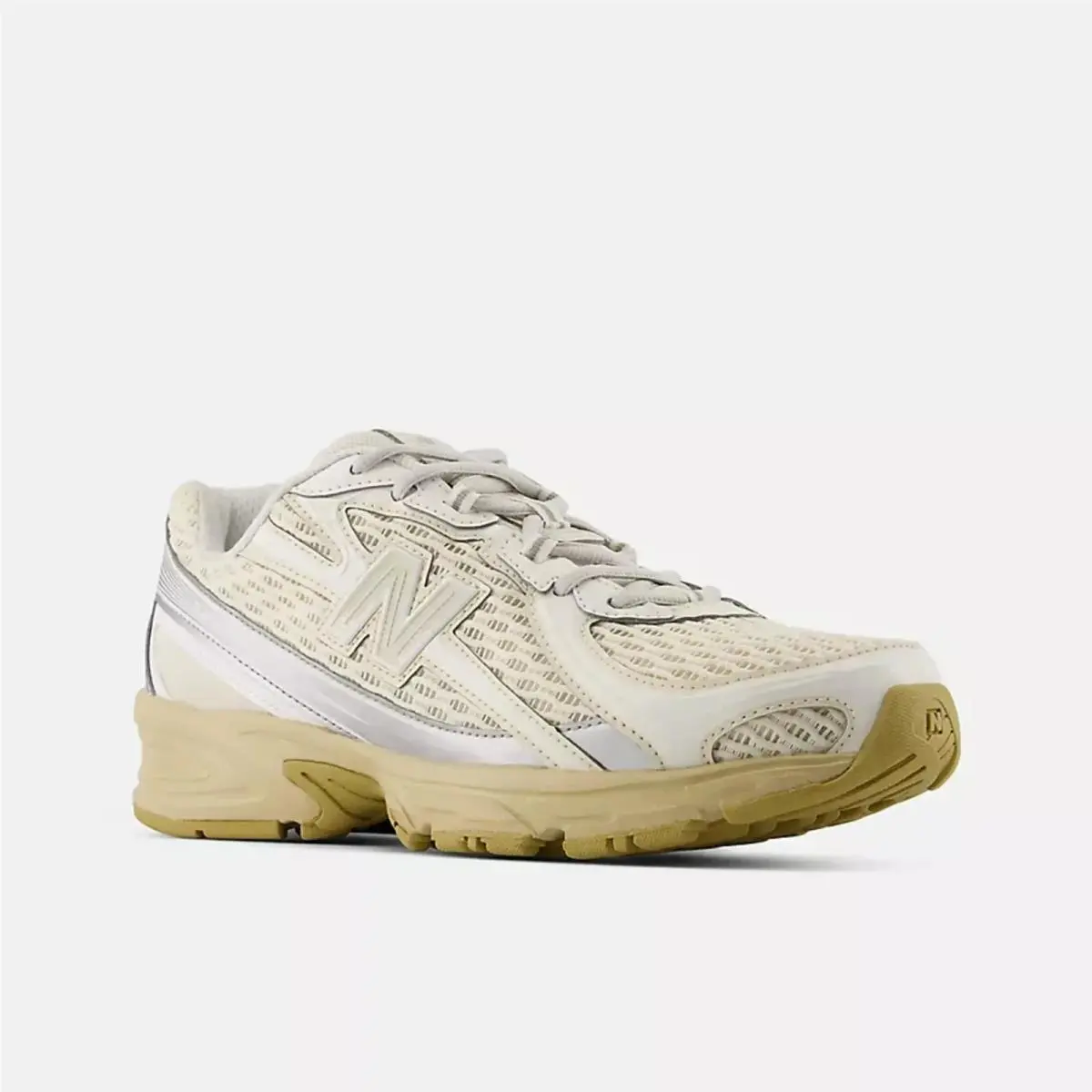 New Balance shoes - New Balance 740 - U740300 - Beige 1