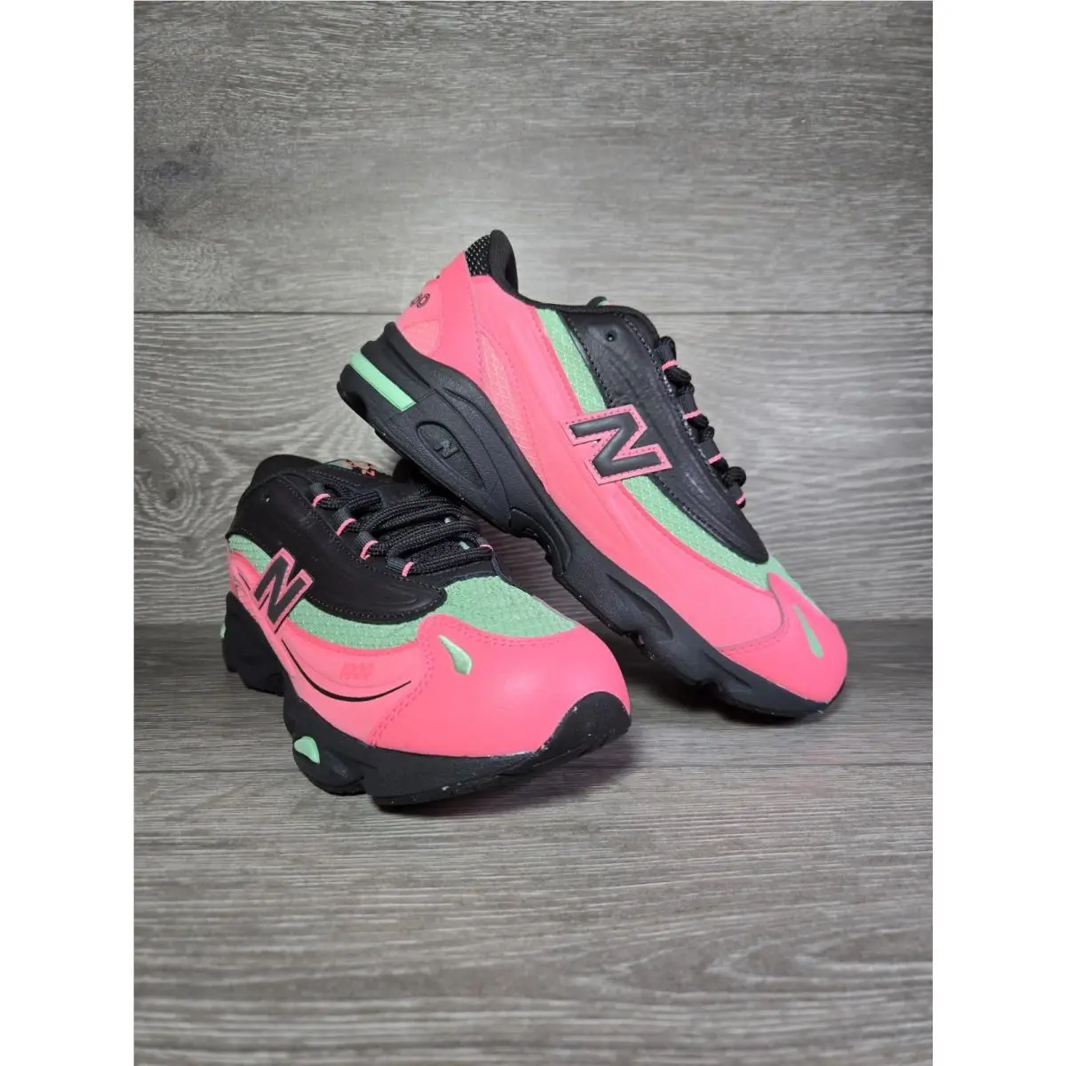 New Balance shoes - New Balance 1000 - Pink 1
