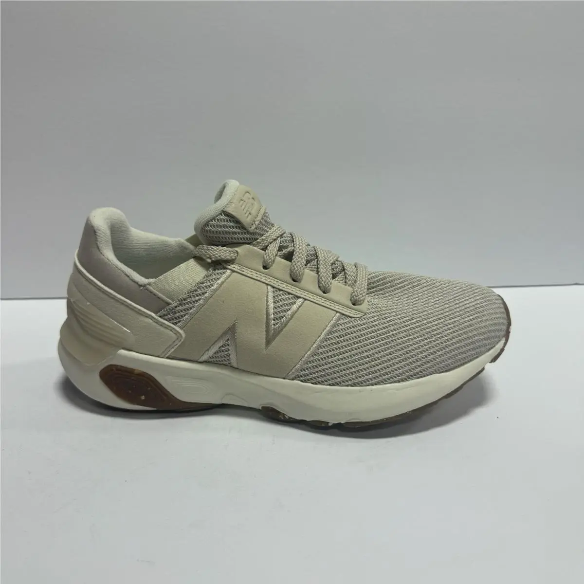 New Balance Womens Fresh Foam X 1440 Running Shoe Grey Size 9.5 M