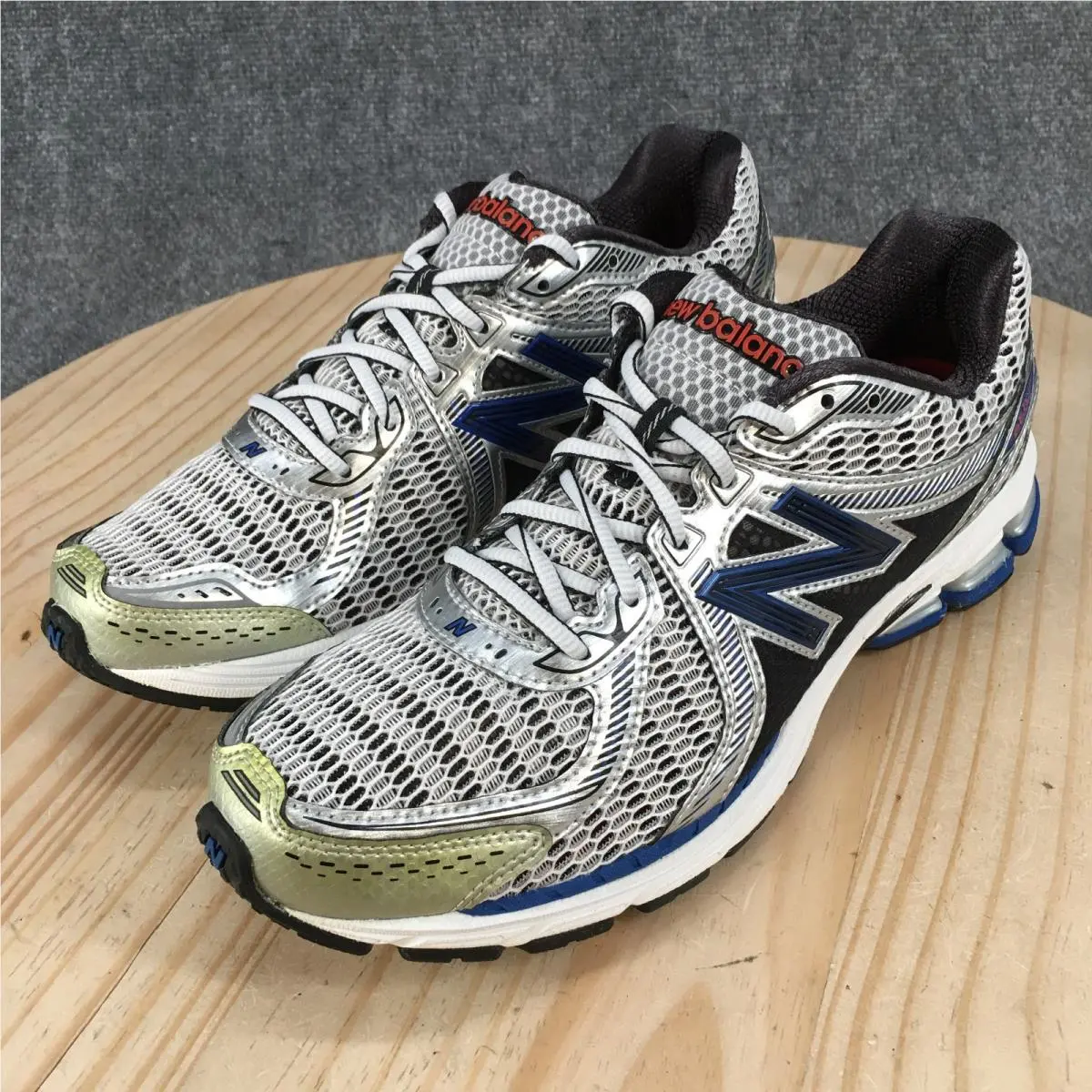 New Balance shoes - New Balance 860 - Silver 4