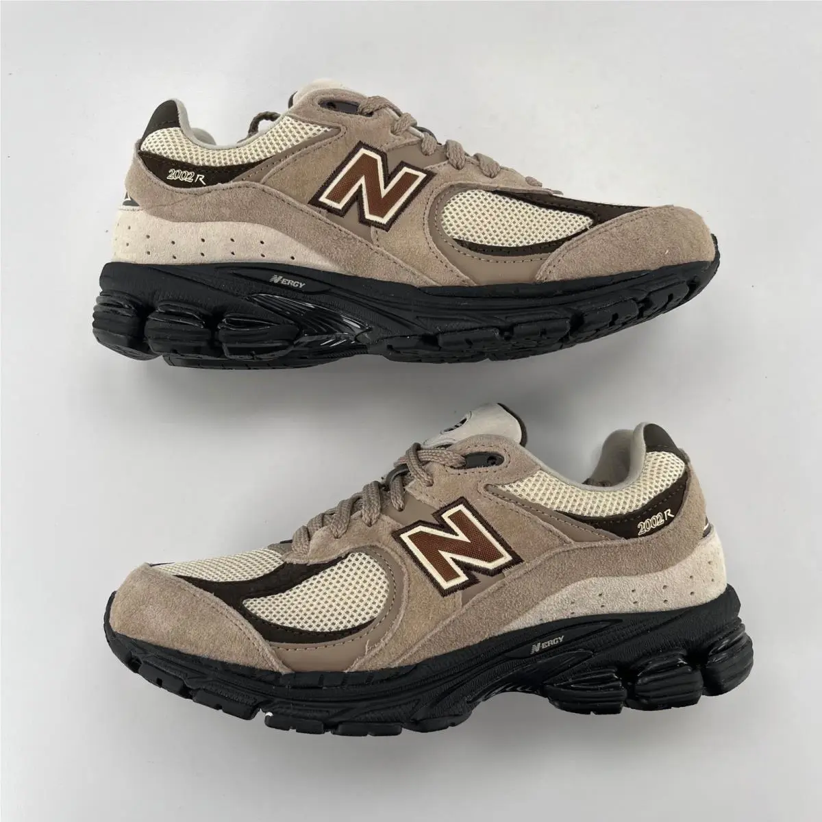 New Balance shoes - New Balance 2002R - M2002RZR - Brown 0