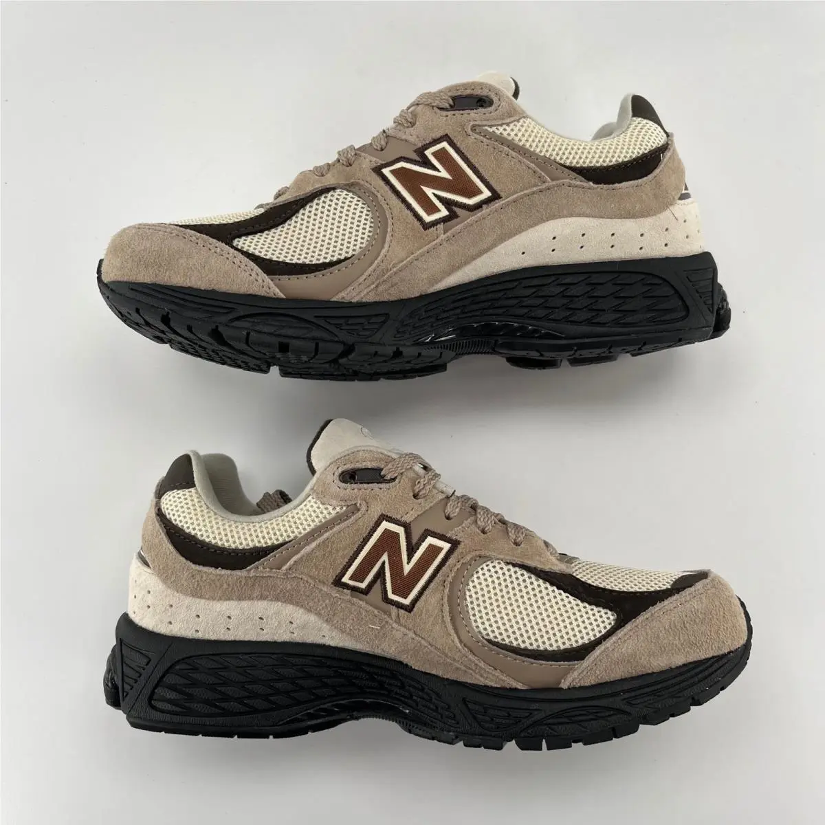 New Balance shoes - New Balance 2002R - M2002RZR - Brown 1