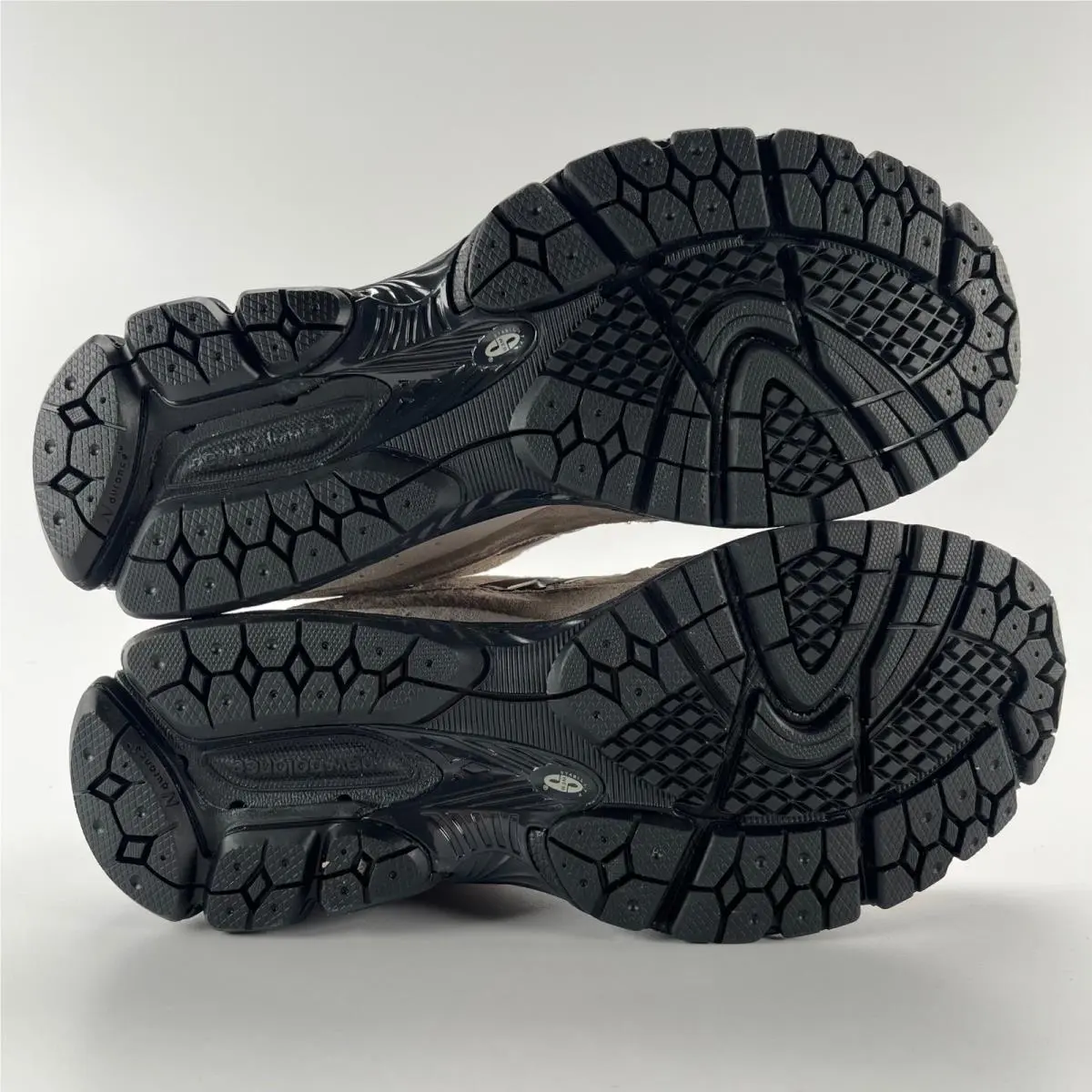 New Balance shoes - New Balance 2002R - M2002RZR - Brown 4