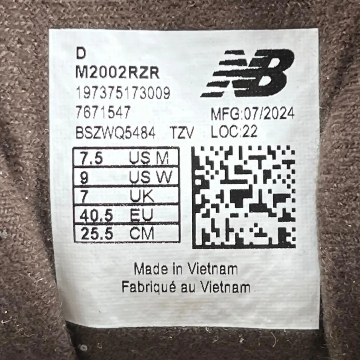 New Balance shoes - New Balance 2002R - M2002RZR - Brown 5