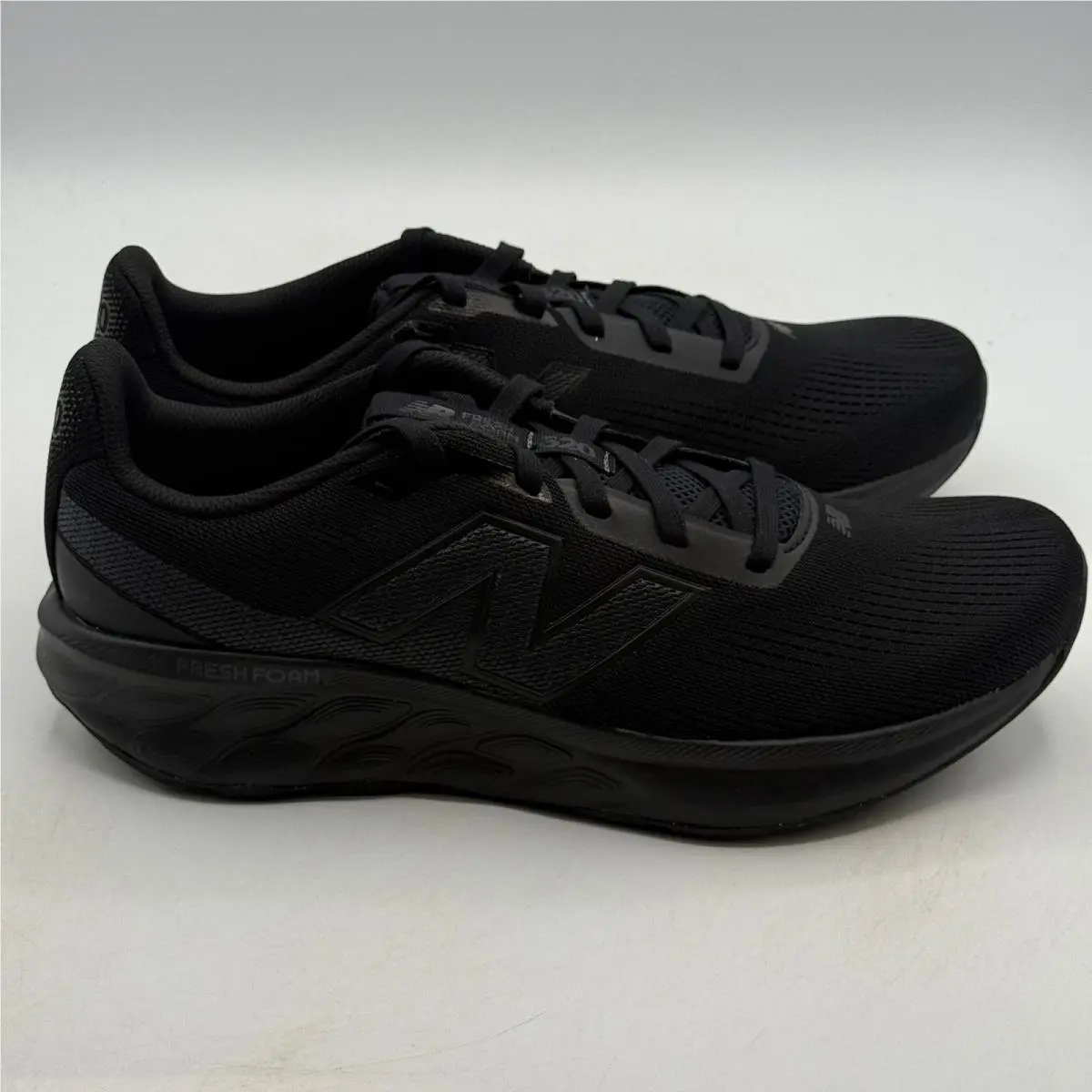 New Balance Fresh Foam 520 v9 Shoes Men Size 11 Black Black Running M520LT9