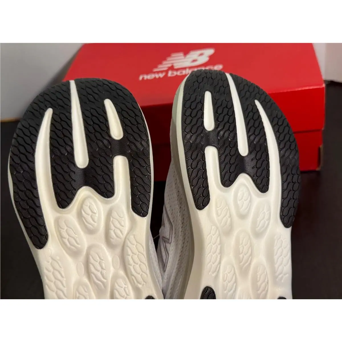 New Balance shoes - New Balance 1080v15 - White 18