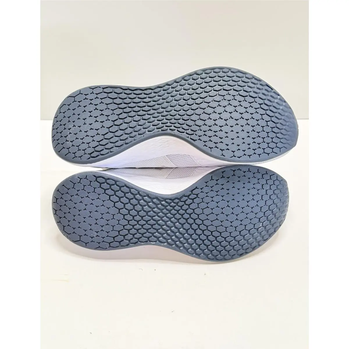 New Balance shoes - New Balance Fresh Foam WROAVPG1 - White and Light Blue 5
