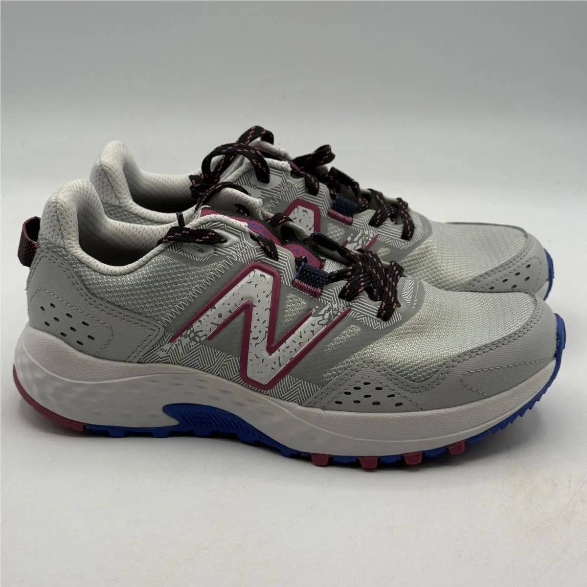 New Balance 410v8 Shoes Womens Size 6 Grey Blue Trail Running WT410LR8