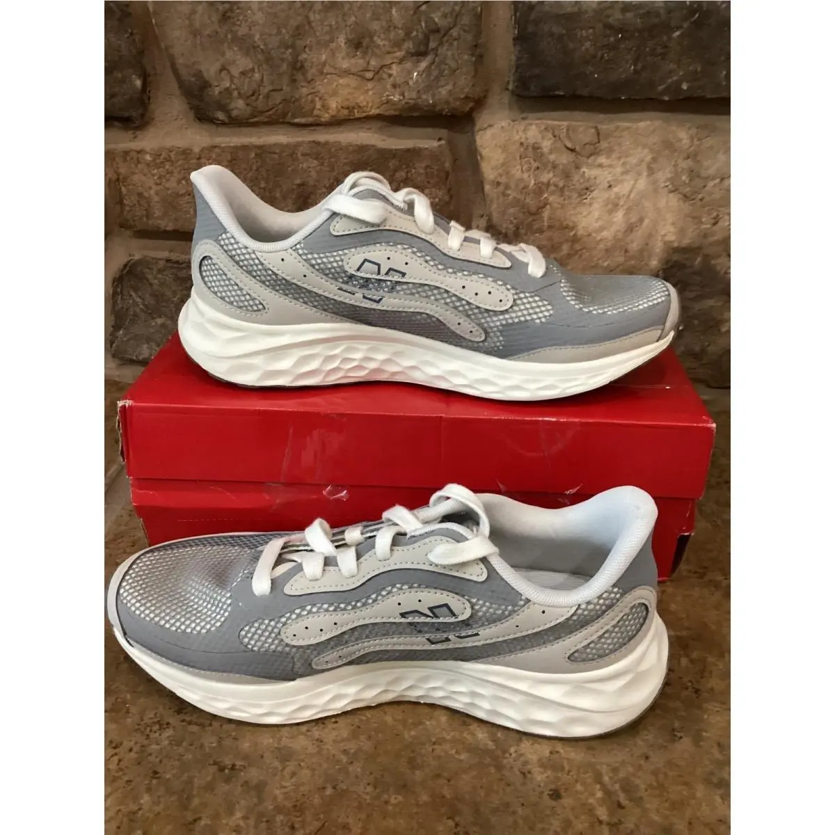 New Balance shoes - New Balance Fresh Foam Arishi v4 - Gray 0