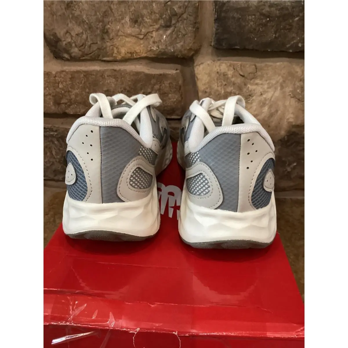 New Balance shoes - New Balance Fresh Foam Arishi v4 - Gray 5