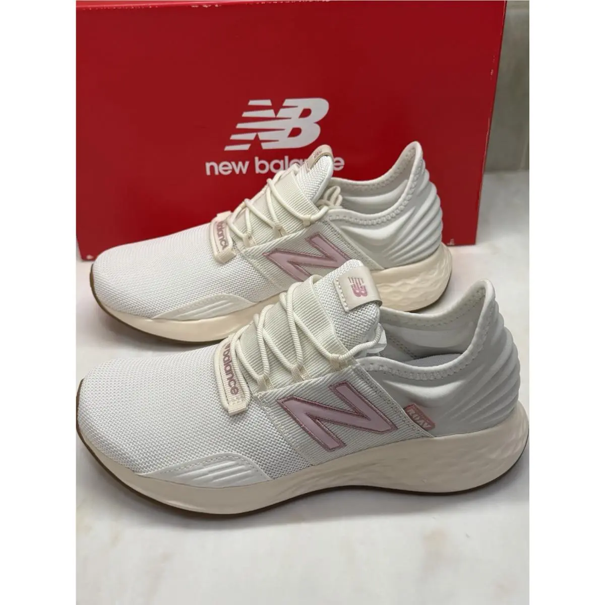 New Balance shoes - Fresh Foam Roav - Fresh Foam Roav - GEROVSR1 - White, Pink 4