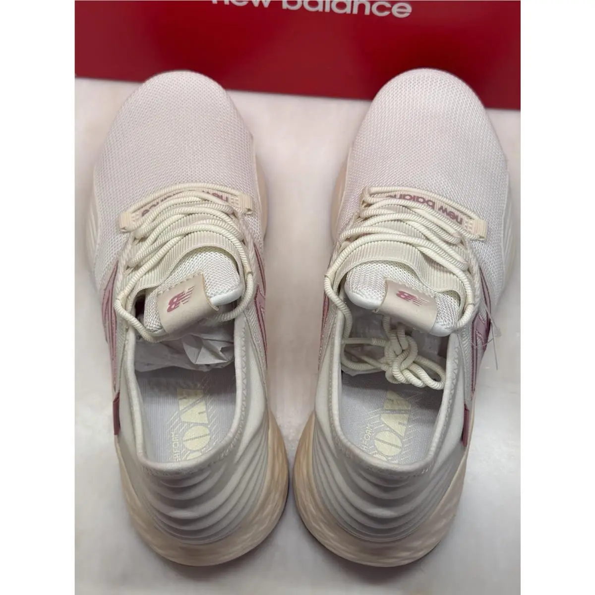 New Balance shoes - Fresh Foam Roav - Fresh Foam Roav - GEROVSR1 - White, Pink 7